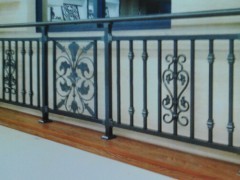 河北陽臺(tái)護(hù)欄質(zhì)量最好的---英利裝飾工程價(jià)格及報(bào)價(jià)-機(jī)電商情網(wǎng)在線產(chǎn)品報(bào)價(jià)